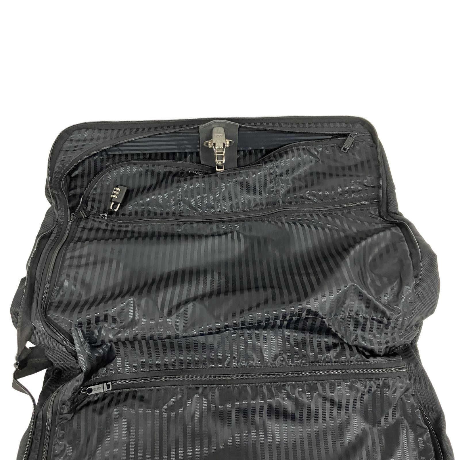 TUMI トゥミ ガーメントバッグ スーツケース 出張 旅行 ビジネス