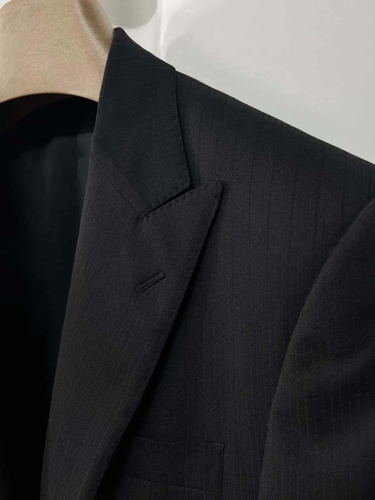 (新品未使用タグ付き)ラルフローレン　ピークドラペルテーラドジャケット　黒色 新品未使用タグ付き ラルフローレンピークドラペル テーラード