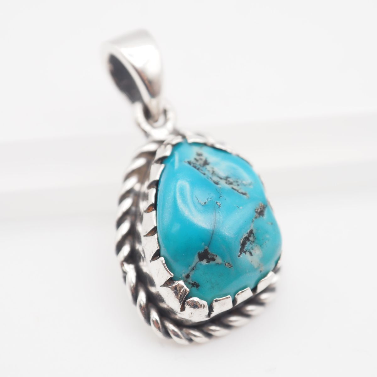 M585 ターコイズ トルコ石 925刻印 ペンダント トップ デザイン