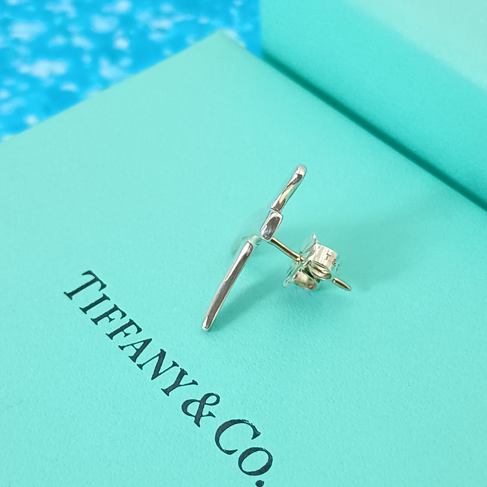 TIFFANY&Co. ティファニー キス クロス ピアス 片耳 レディース
