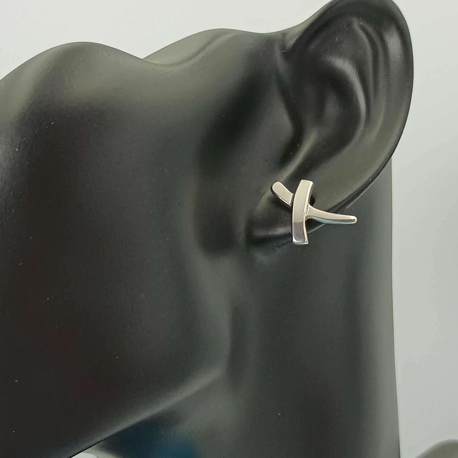 TIFFANY&Co. ティファニー キス クロス ピアス 片耳 レディース