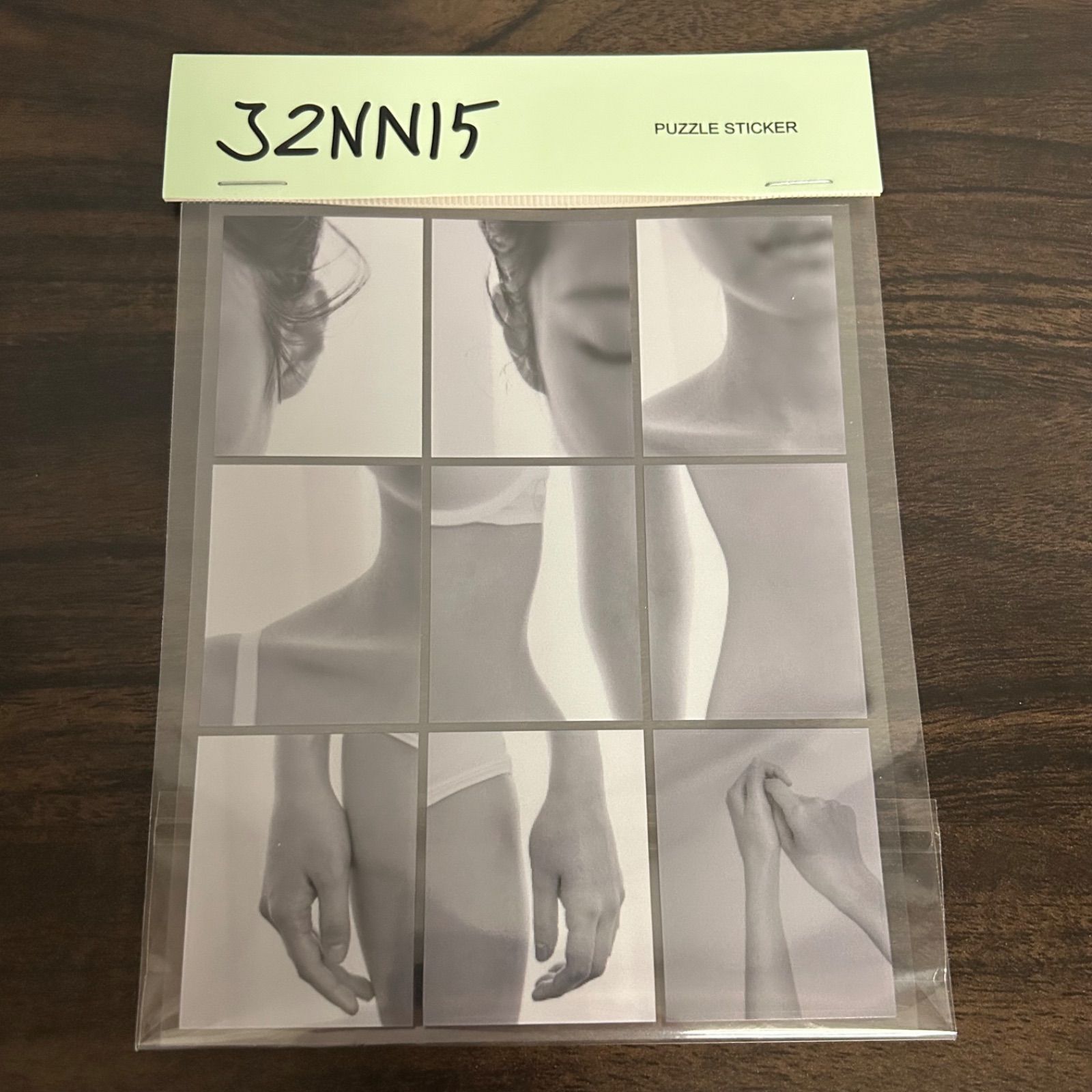☆即納 希少【新品未開封】J2NNI5 JENNIE ステッカー popup