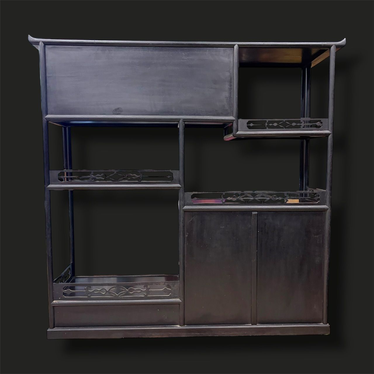 螺鈿調 花鳥蒔絵 黒塗り 和風家具 飾り棚 茶棚 サイドボード