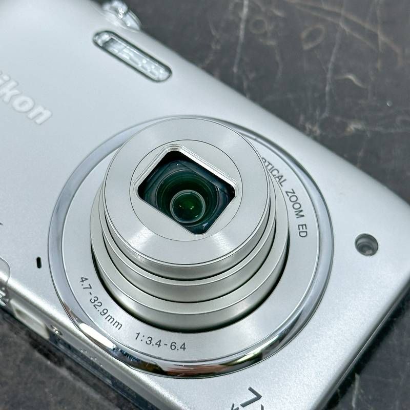 美品】Nikon COOLPIX S3400 シルバー コンパクトデジタルカメラ 2010万