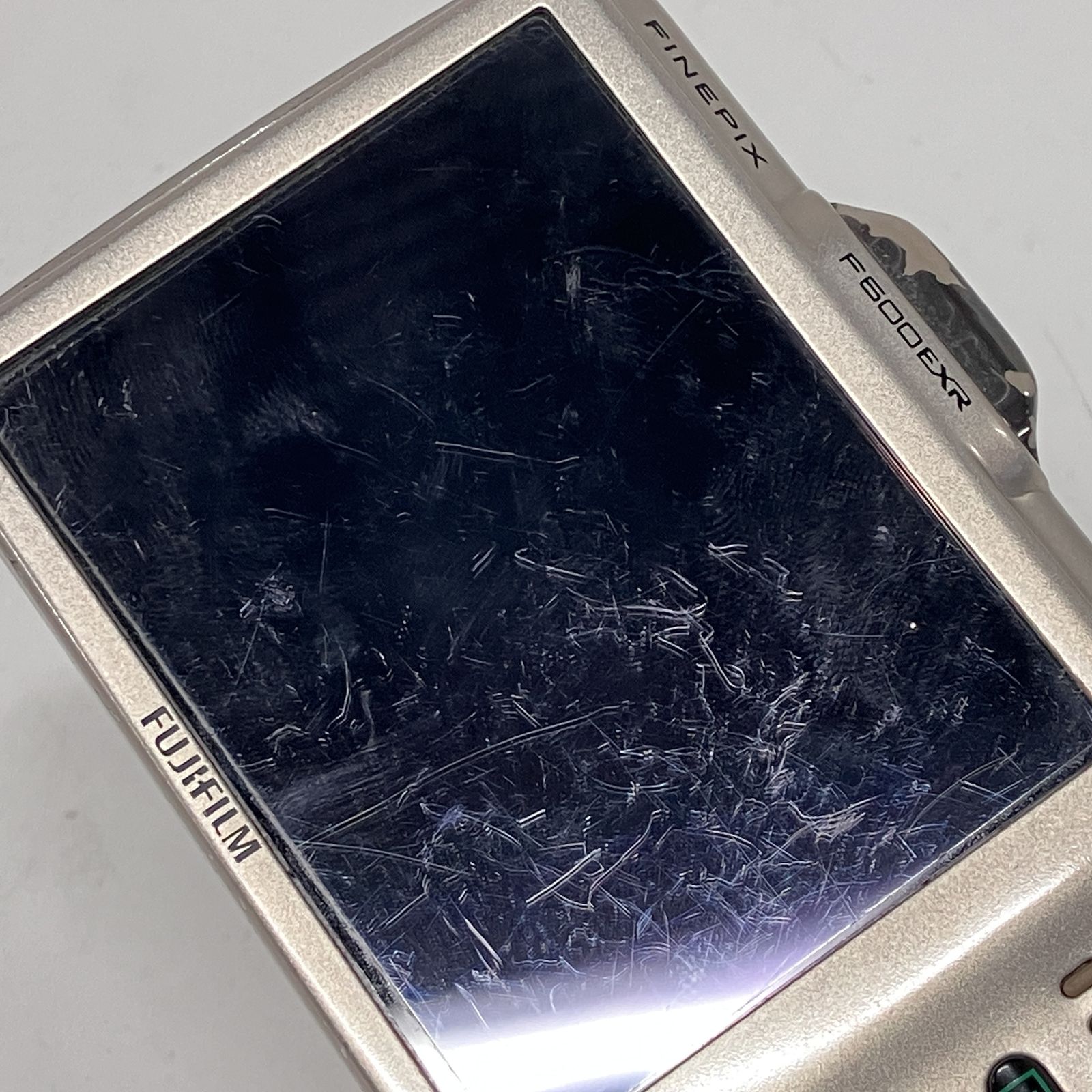 FUJIFILM FinePix F600EXR コンパクト デジタル カメラ 富士フィルム