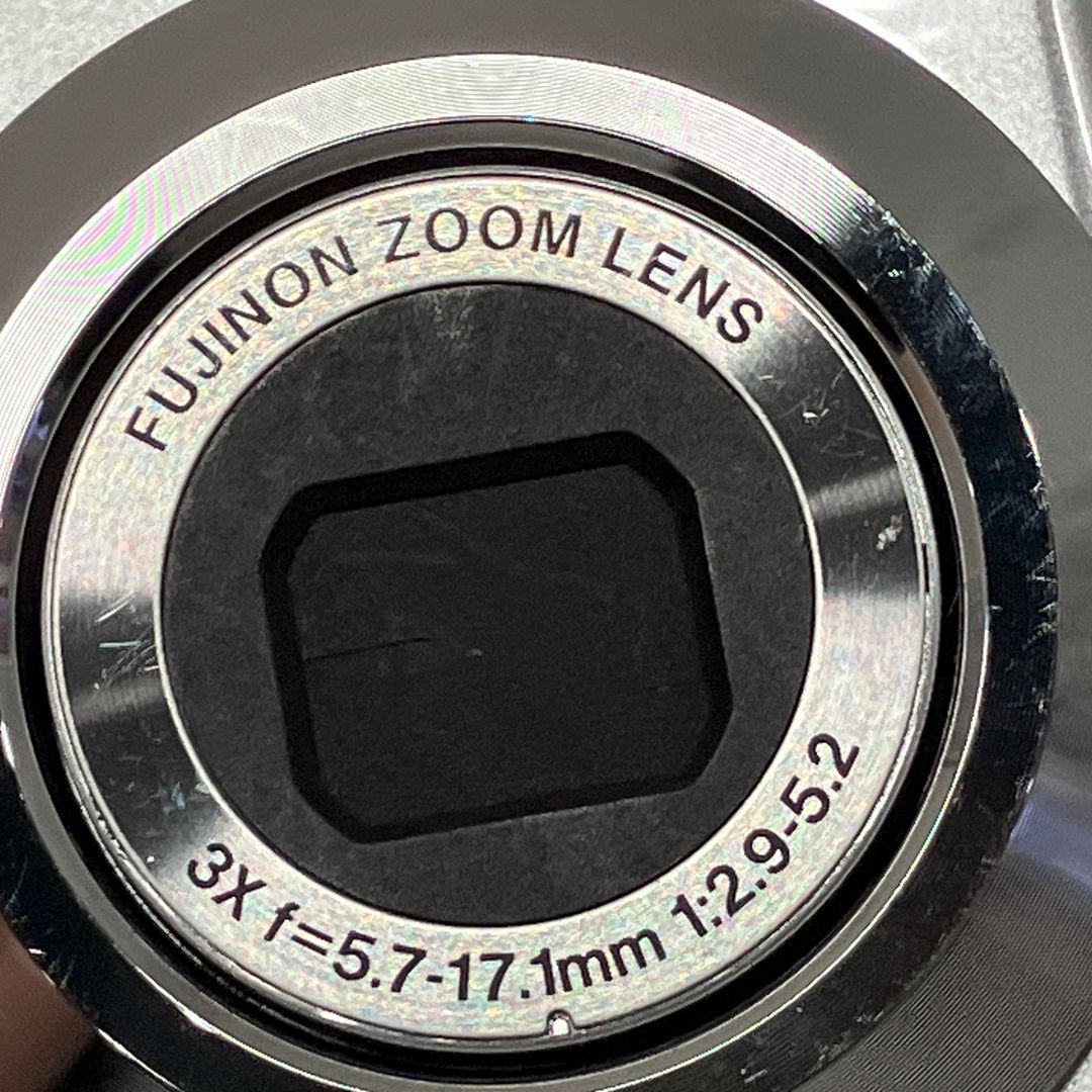 FUJIFILM FinePix AV100 シルバー コンパクトデジタルカメラ 単3電池