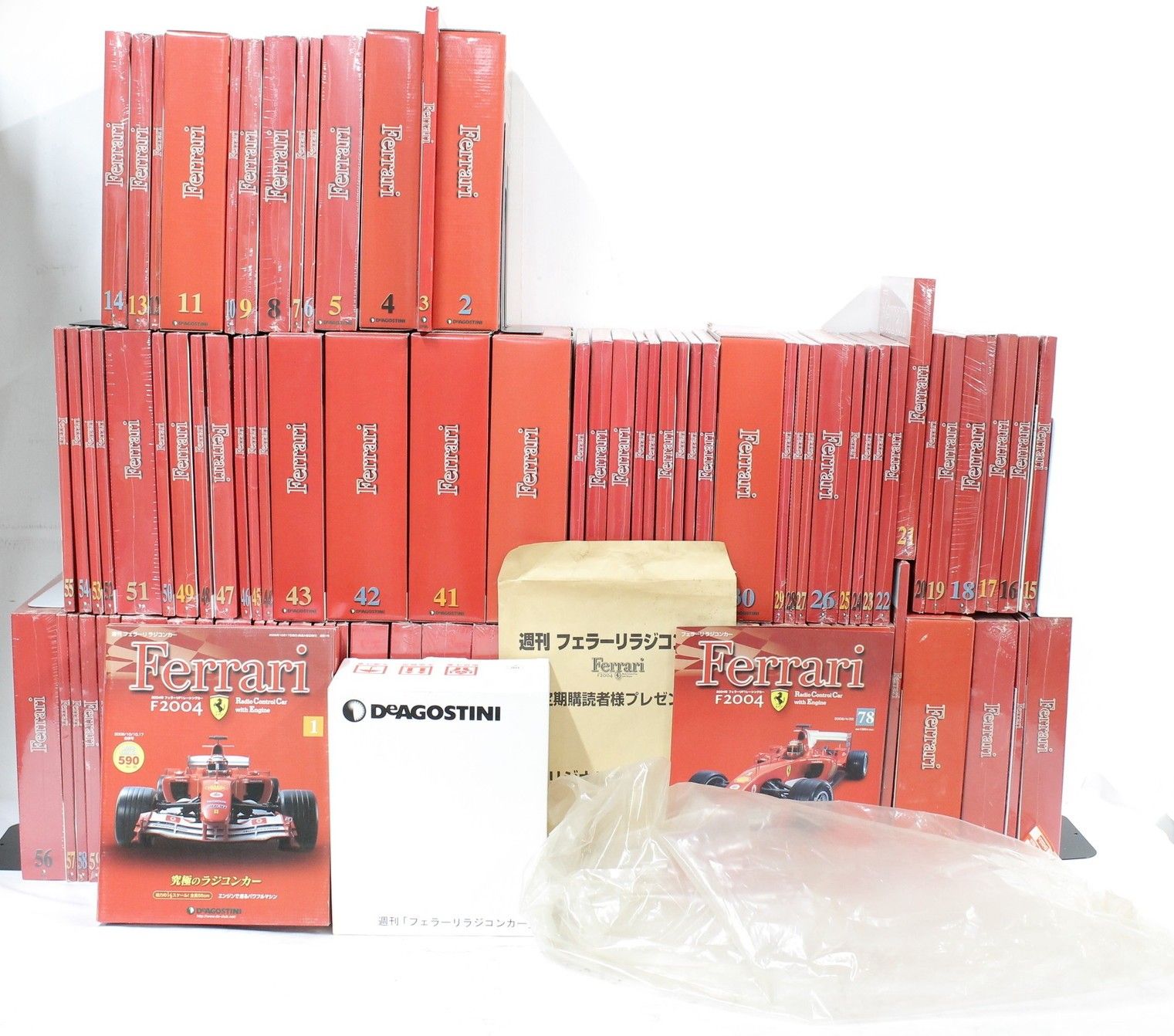 新品未使用未開封　デアゴスティーニ　フェラーリ　ラジコンカー　全100巻セット 未組立 デアゴスティーニ フェラーリ F2004 ラジコンカー 1-100巻