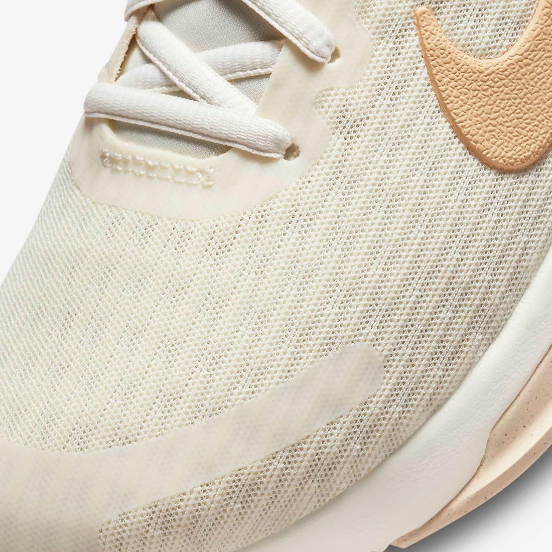  ナイキ ズーム ベラ 6 W Zoom Bella ペールアイボリー サンドドリフト グアバアイス アイスピーチ DR 5720 104 日本 23 0 cm トレイルランニングシューズ アウトドアシューズ