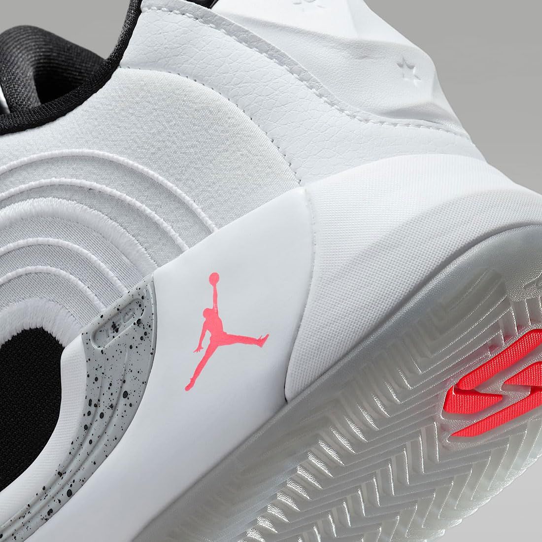 ウルフグレー ブライトクリムゾン