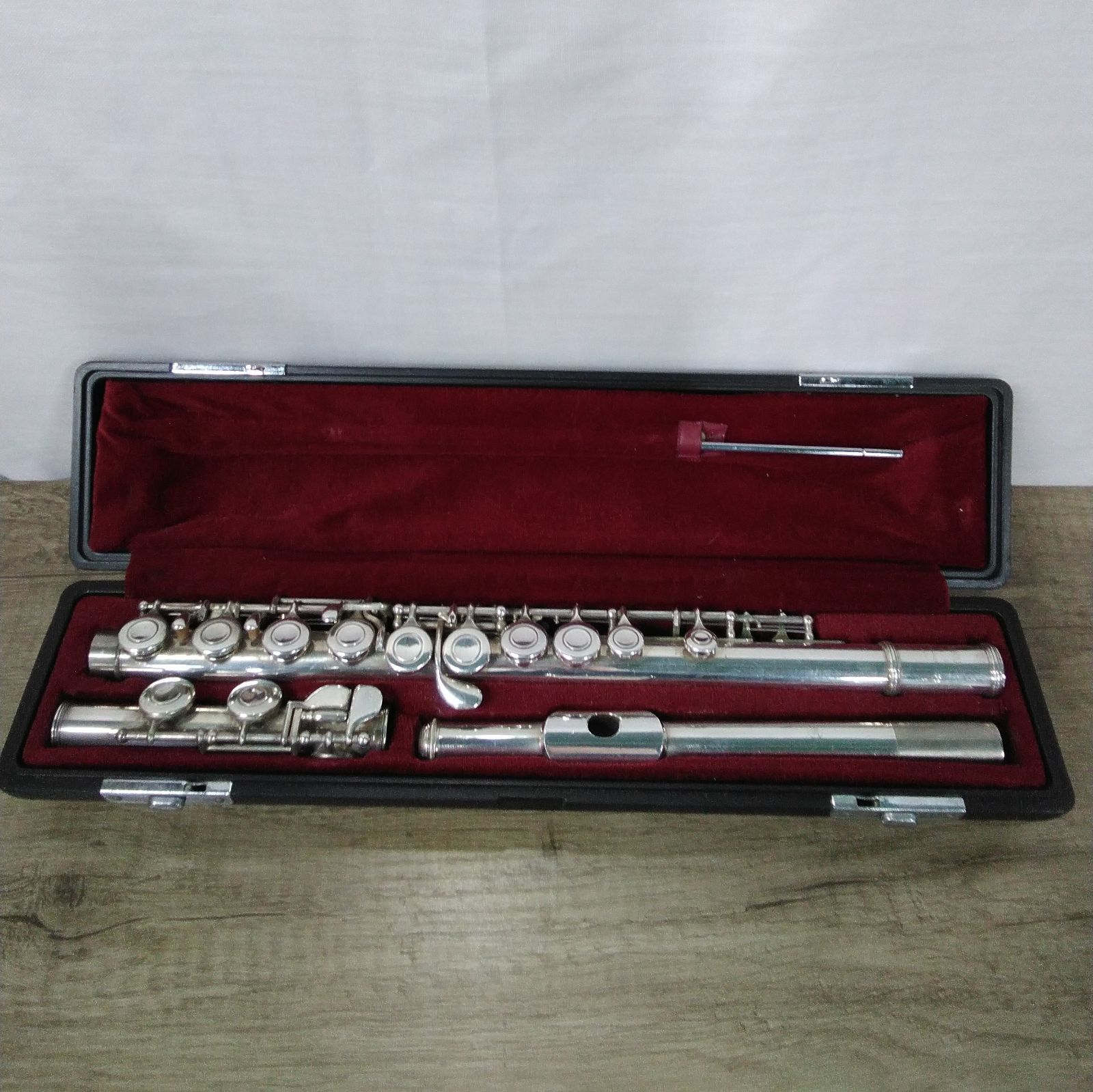 中古　YAMAHA フルート 管楽器　YFL-211S Eメカ付き 中古 YAMAHAフルート YFL-211S Eメカ付き 美品 フルート YAMAHA YFL