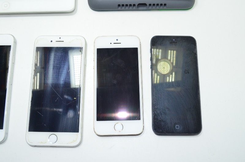 送料無料】 複数メーカー 混在 スマートフォン・タブレット・携帯電話