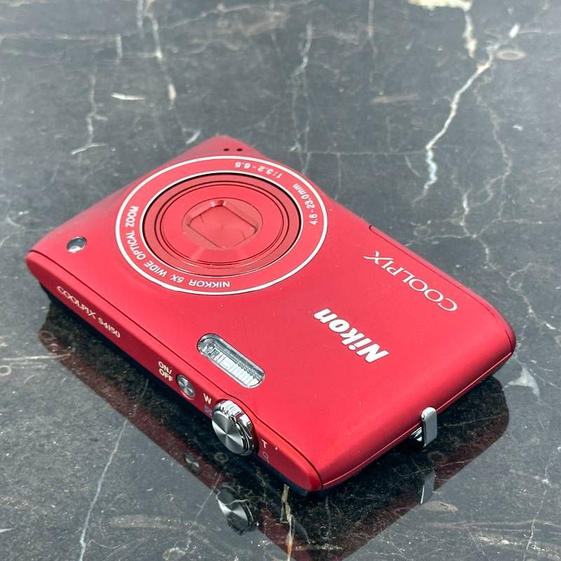 Nikon COOLPIX レッド 18倍ズーム ニコン COOLPIX B600 [レッド] 価格比較 - 価格.com