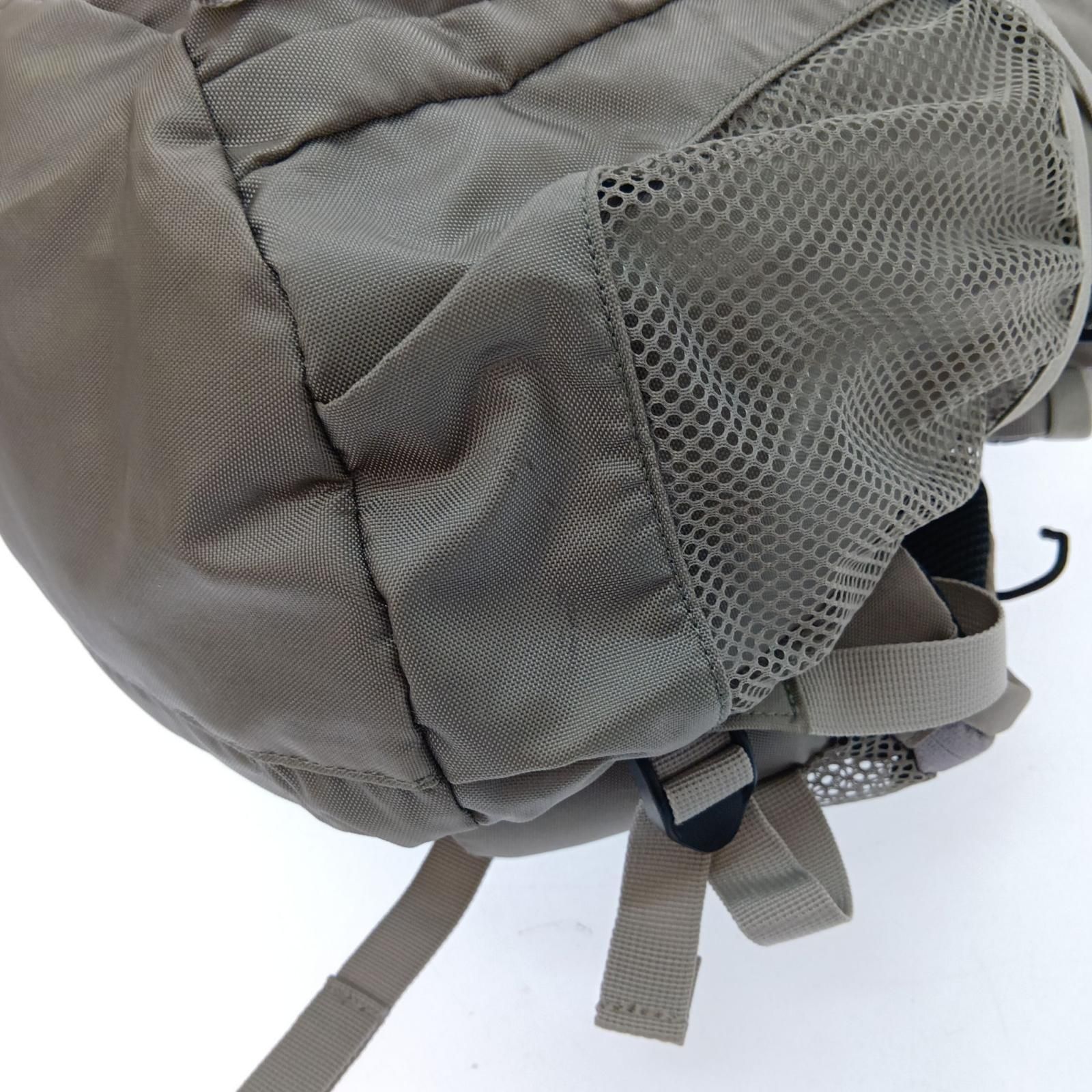  Columbia コロンビア BURKE 30 L BACKPAバーク マウンテン バックパック PU 8179 グレージュ バックパック ザック リュック バッグ