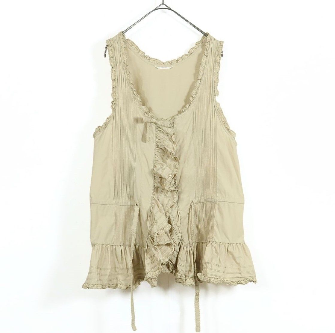 ワンダフルワールド カネコイサオ☆豪華なフリルとタックがたっぷり