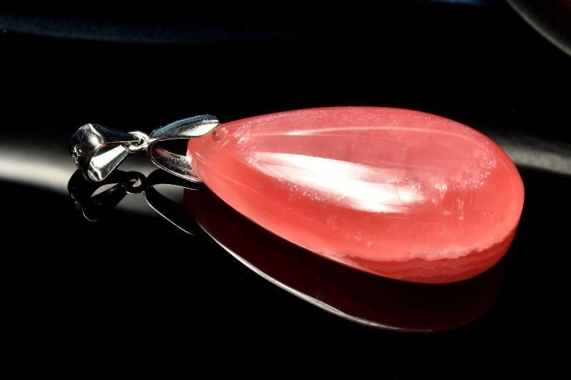 天鵞絨之兎　インカローズ × シルバー925 オブジェ ペーパーウェイト 天鵞絨之兎 インカローズ × シルバー925 オブジェ ペーパーウェイト