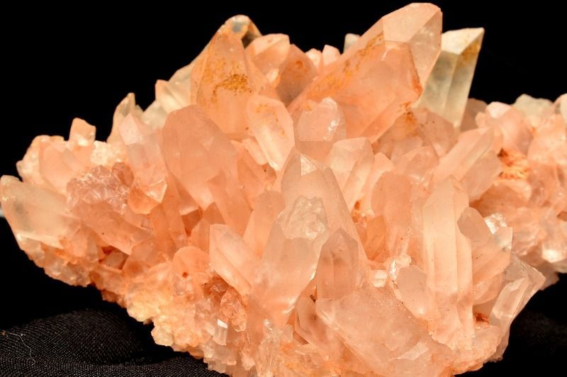 1点物】自然の結晶美 タンジェリンクォーツ 112x65x56mm クラスター