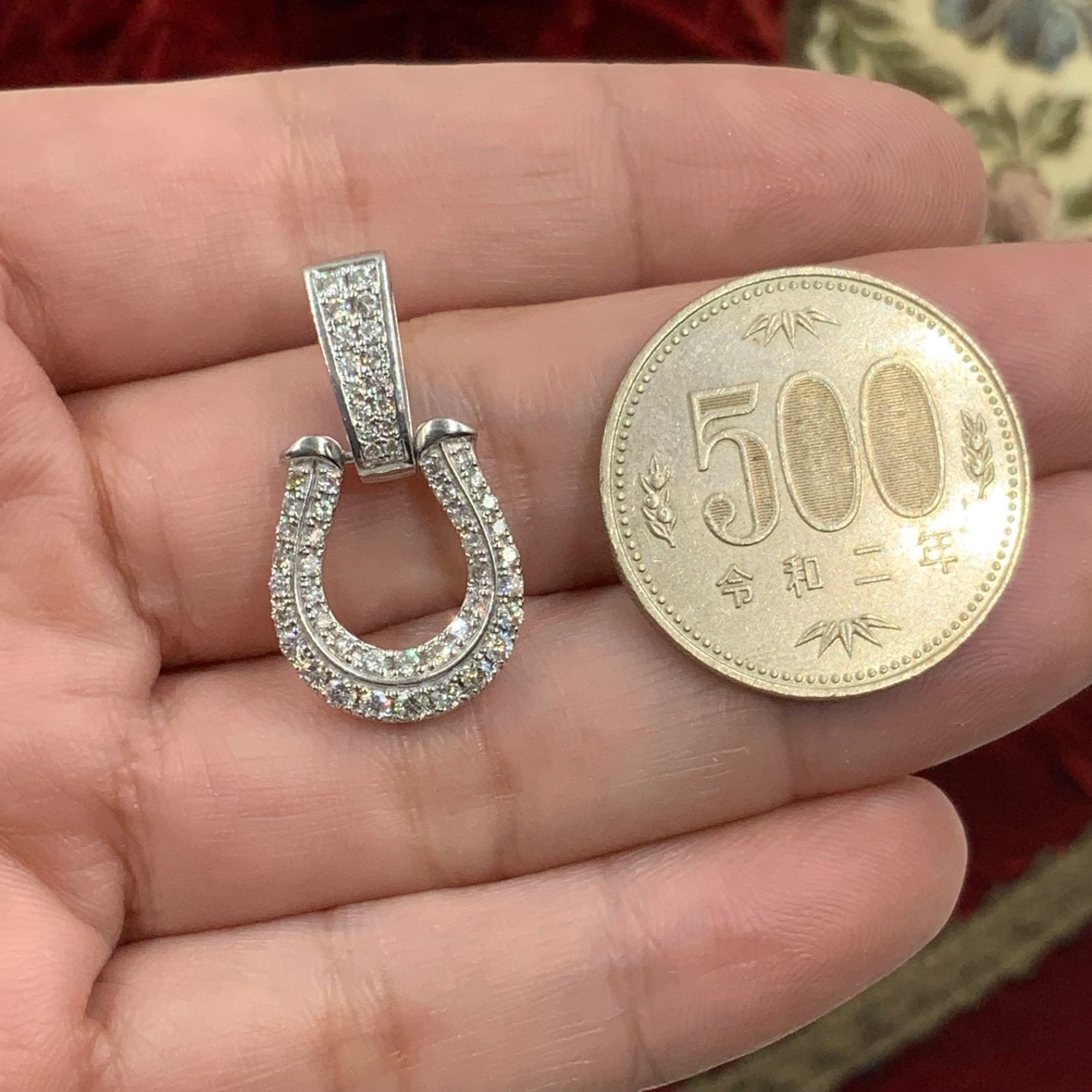 Pt950 馬蹄トップ ホースシュー ペンダント 6.1g ダイヤ 0.62ct - メルカリ