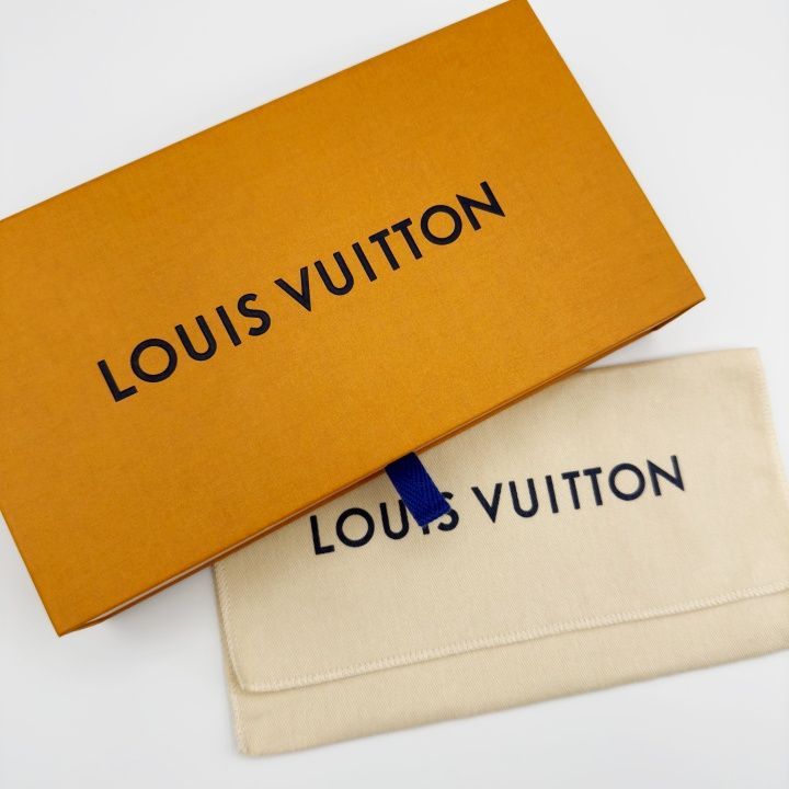 国内正規品 最短当日発送 最新ICチップ（RFID）内蔵 ヴィトン財布