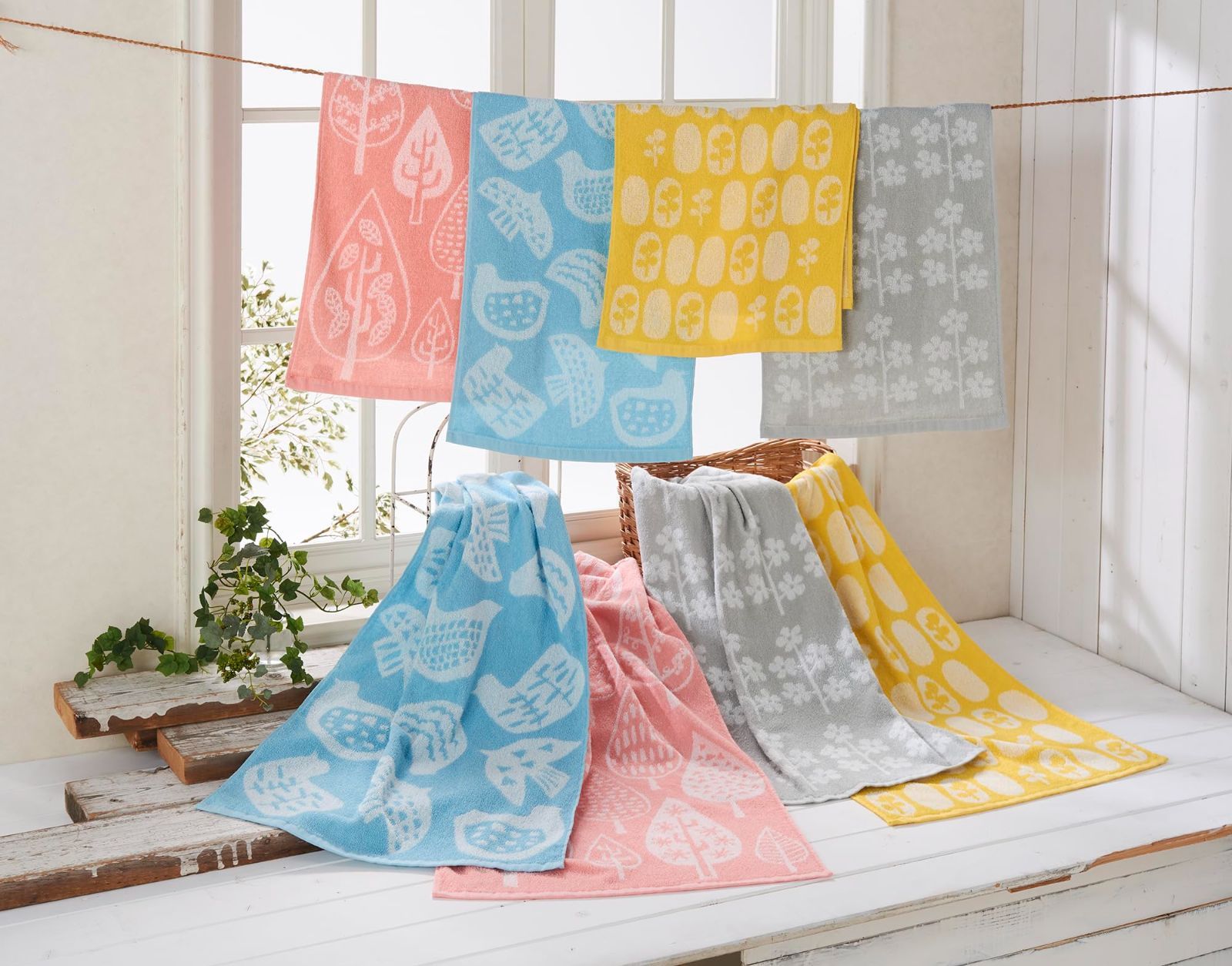 新着商品】フェイスタオル 北欧調ジャガード マトカ 4色(4柄)各1枚入