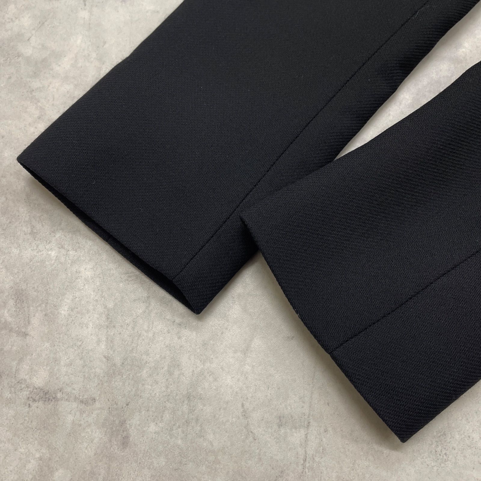 Salvatore Ferragamo サルヴァトーレフェラガモ ノーカラージャケット