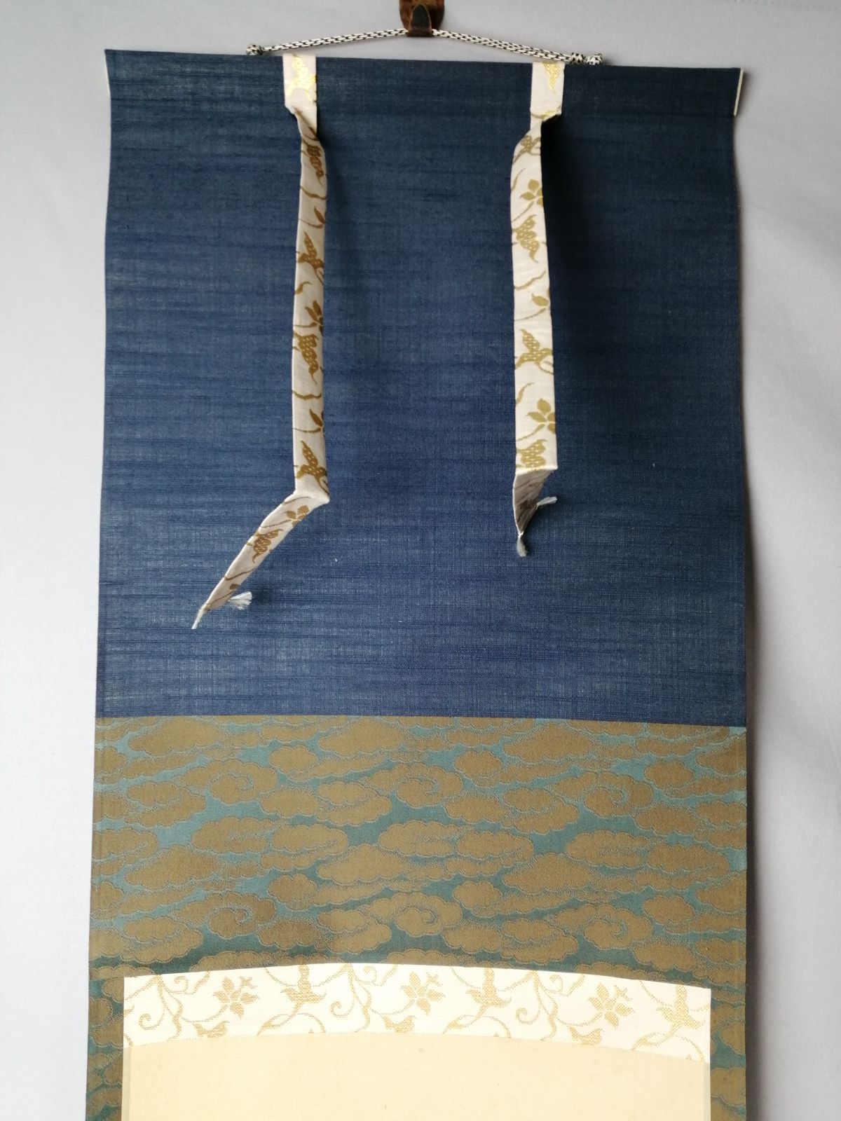 茶道具】大徳寺 立花大亀和尚筆 一行『日々是好日』茶掛 掛軸 軸C207