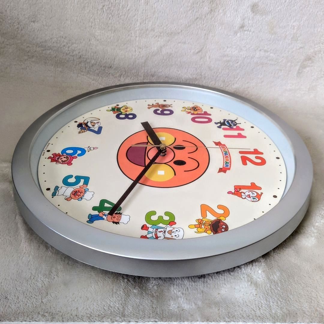 美品】アンパンマン 壁掛け時計 直径約30cm「それいけ！アンパンマン