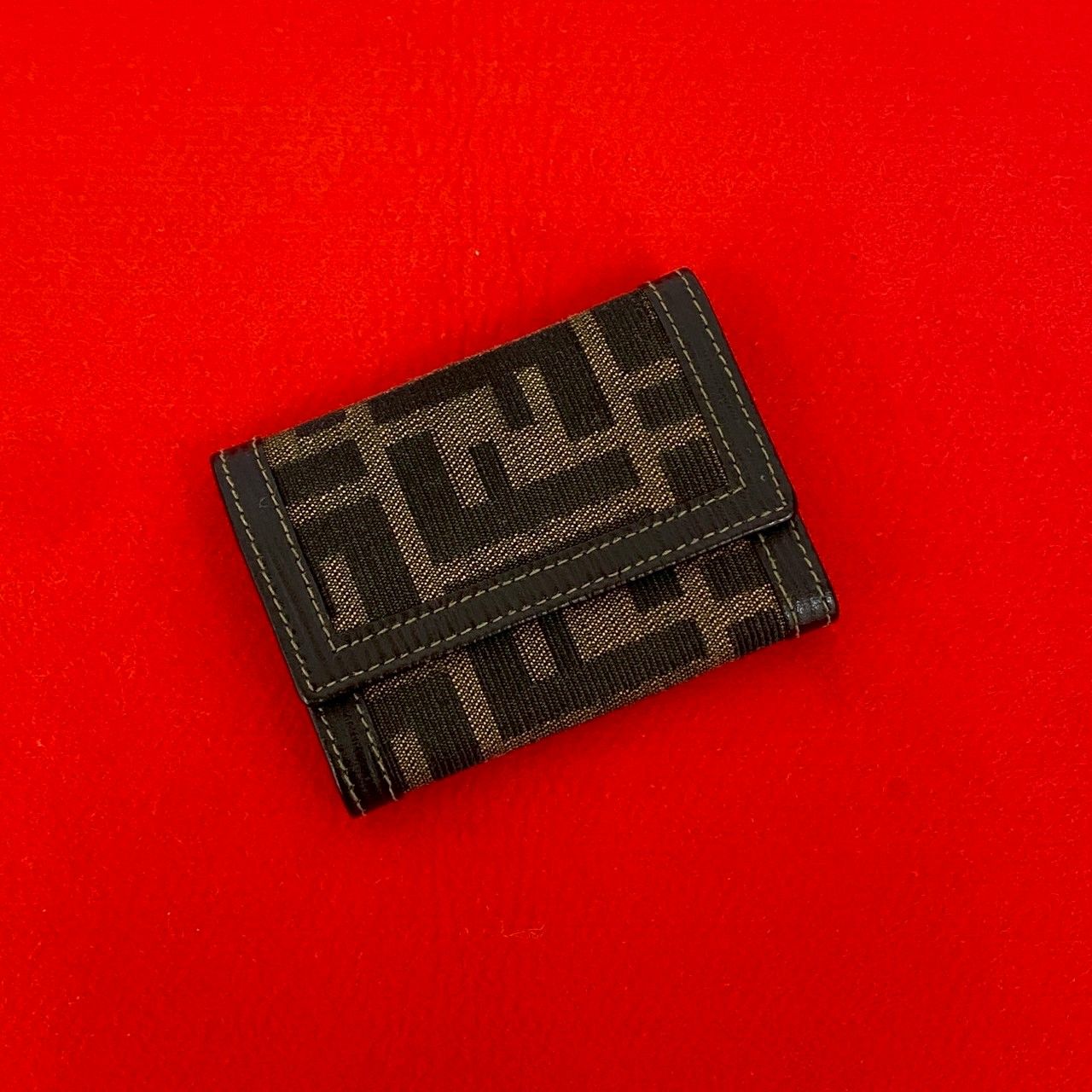 未使用保管品 FENDI フェンディ ズッカ FF 柄 キャンバス レザー 本革