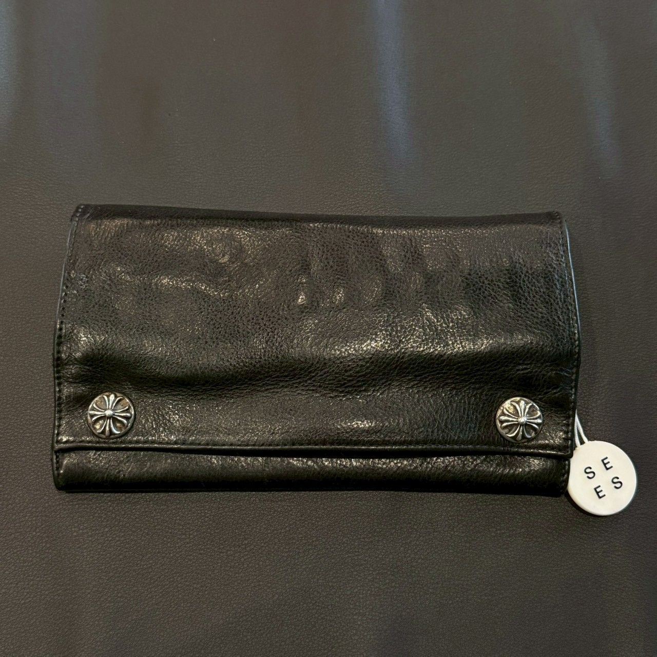 CHROME HEARTS』クロムハーツ グリーシークロスボタンロングウォレット 