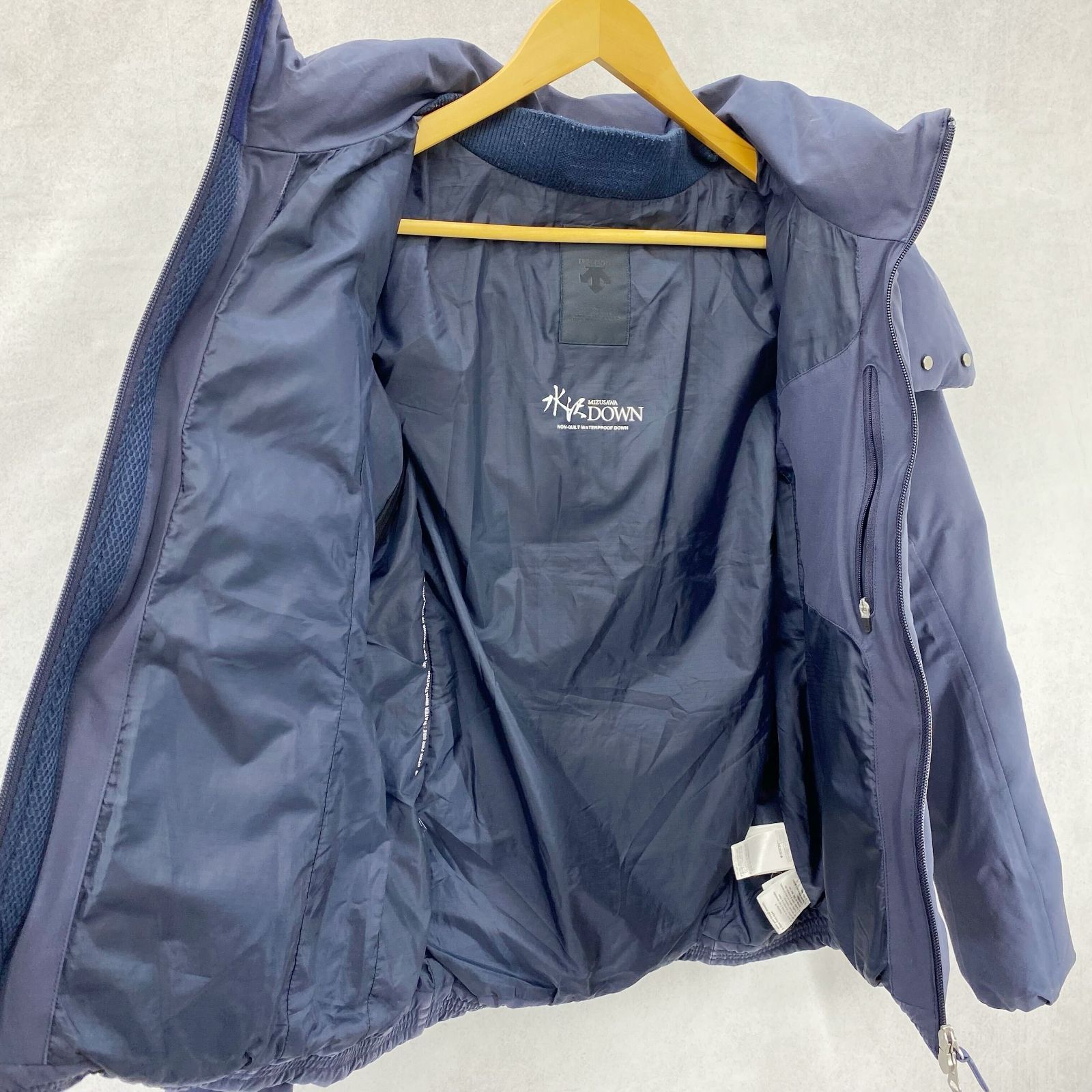 水沢DOWN DESCENTE ALTERRAIN デサント オルテライン ANCHOR DIA3590WU 