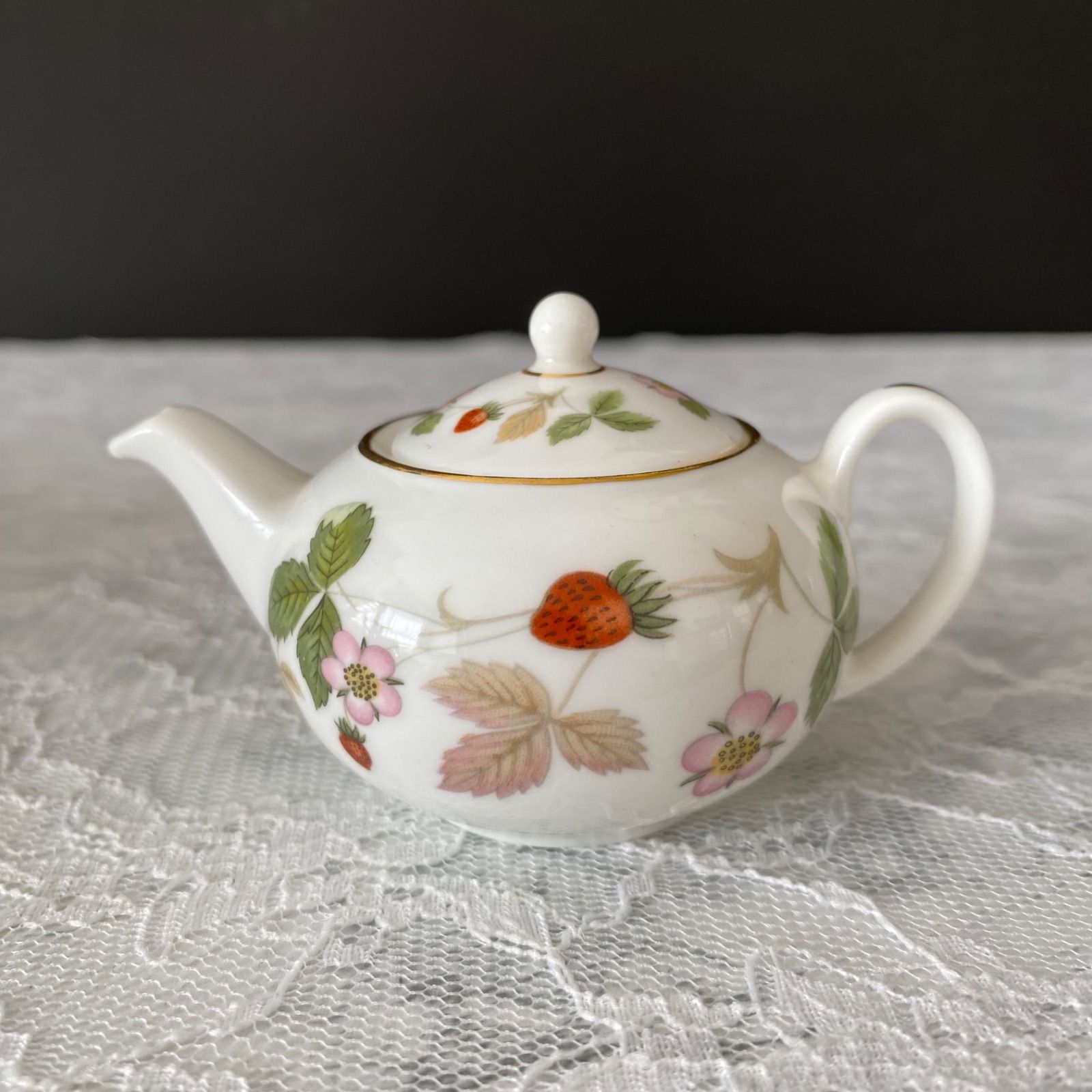 英国製 ウェッジウッド ワイルドストロベリー ミニチュア ティーセット