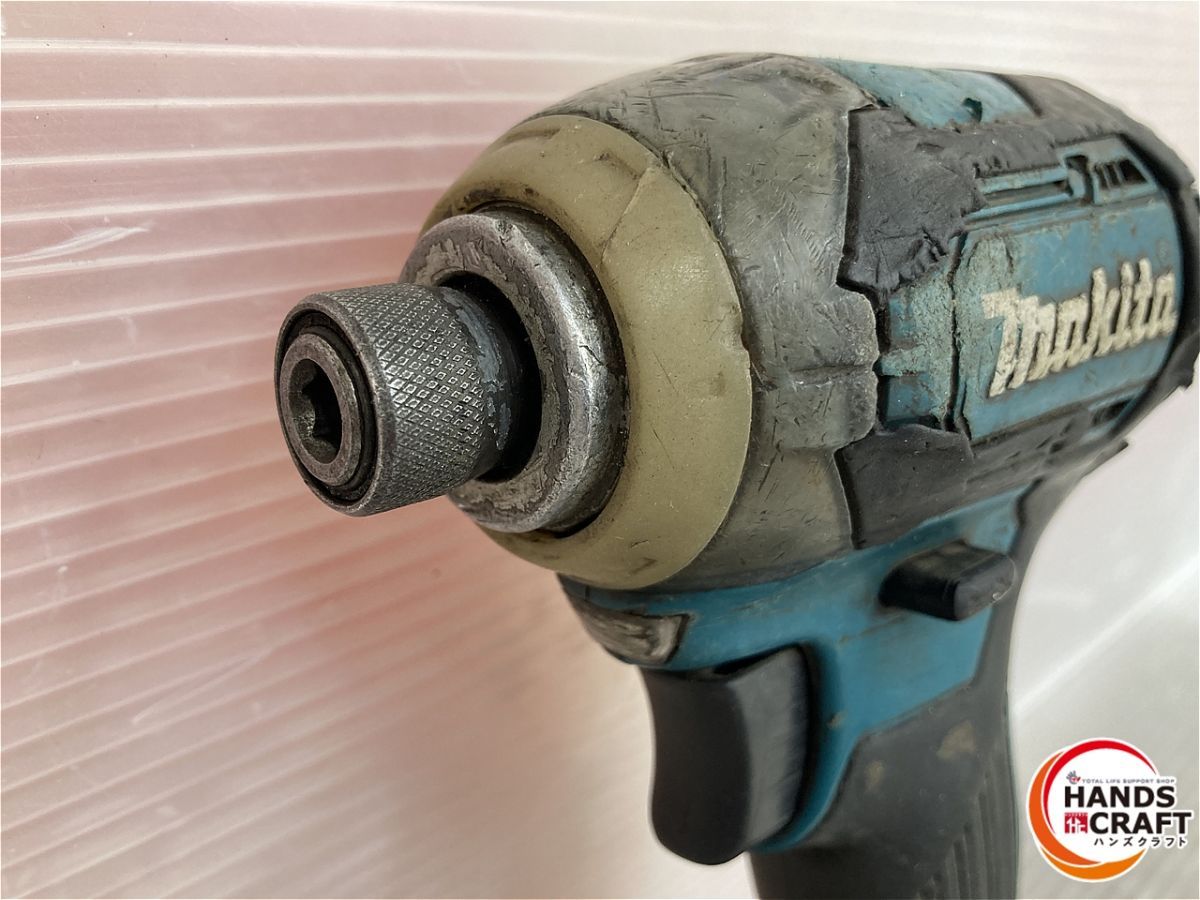 マキタ 型番不明 充電式インパクトドライバ 本体のみ 14.4 V対応 充電器 バッテリーなし