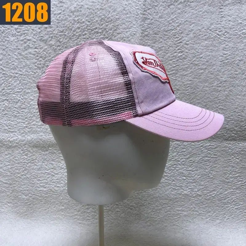 Von Dutch ボンダッチ メッシュ ピンク ベースボールキャップ Y2K