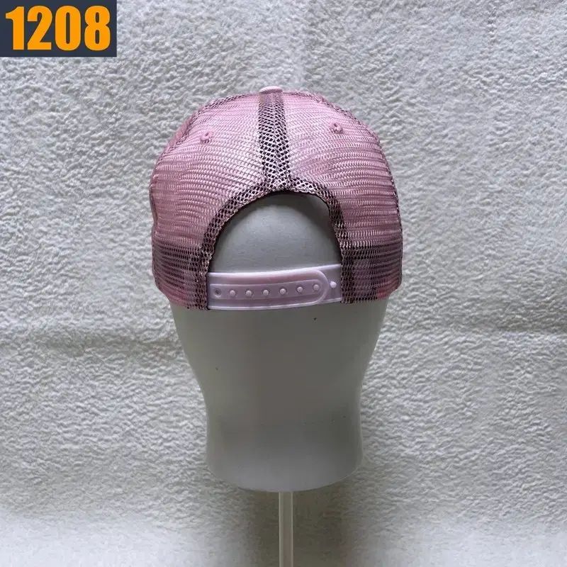 Von Dutch ボンダッチ メッシュ ピンク ベースボールキャップ Y2K