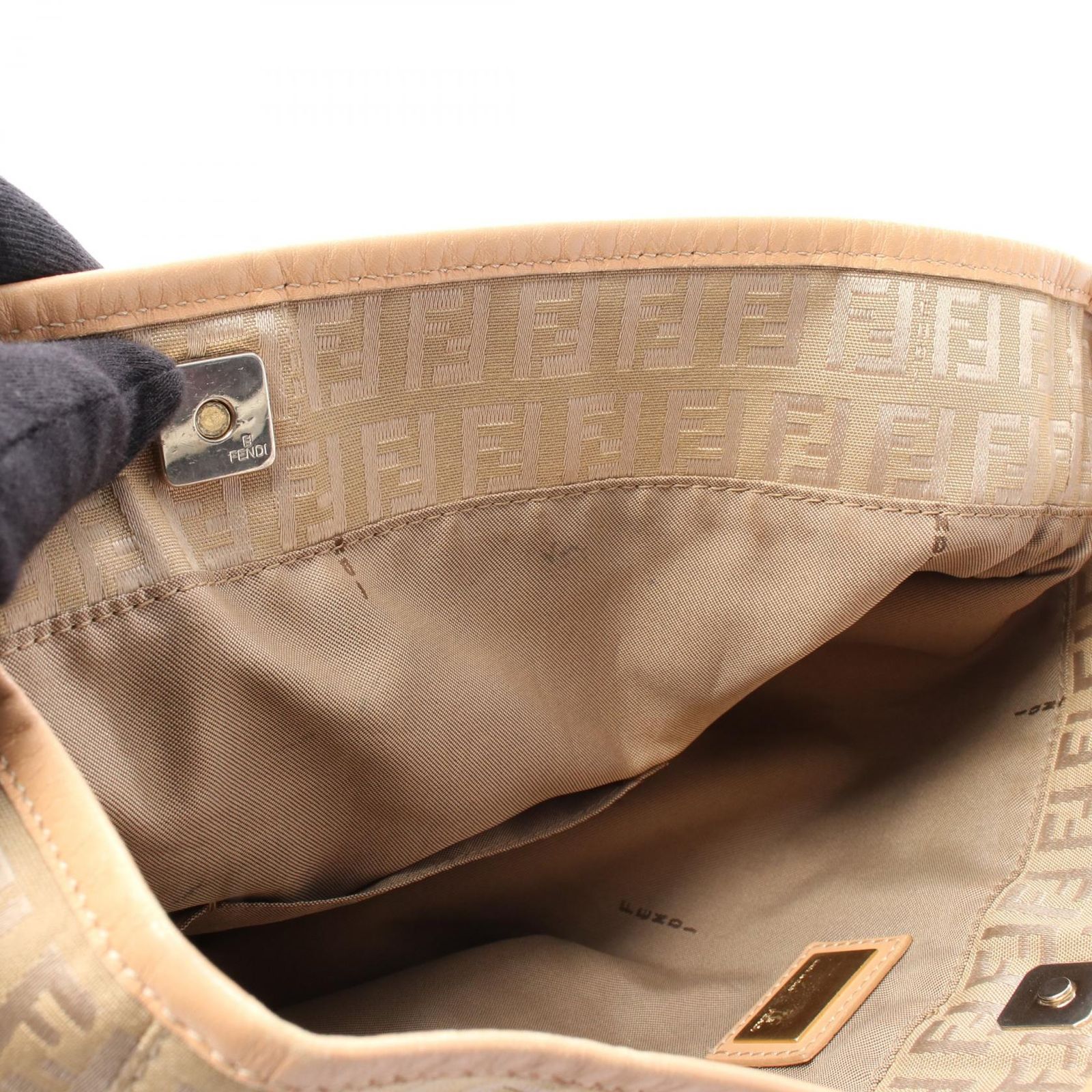 激レア！超美品 FENDI フェンディ ズッキーノ ベージュ トートバッグ 激レア！超美品 FENDI フェンディ ズッキーノ ベージュ トートバッグ