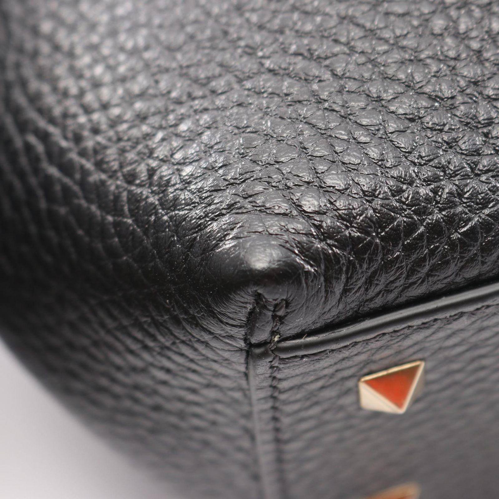 ヴァレンティノ・ガラヴァーニ Valentino Garavani ハンドバッグ