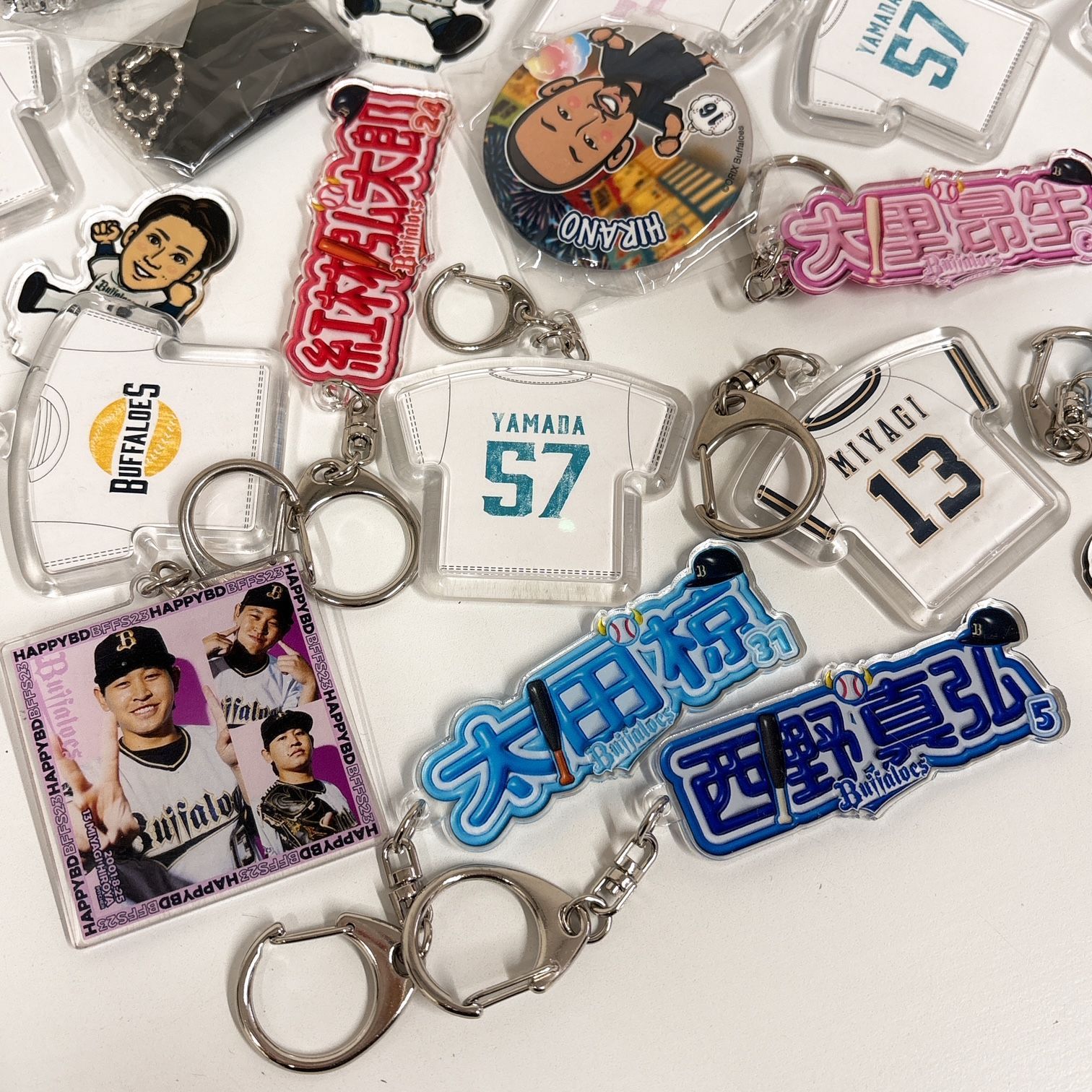 059-a】オリックス バファローズ 応援グッズ キーホルダー 缶バッジ