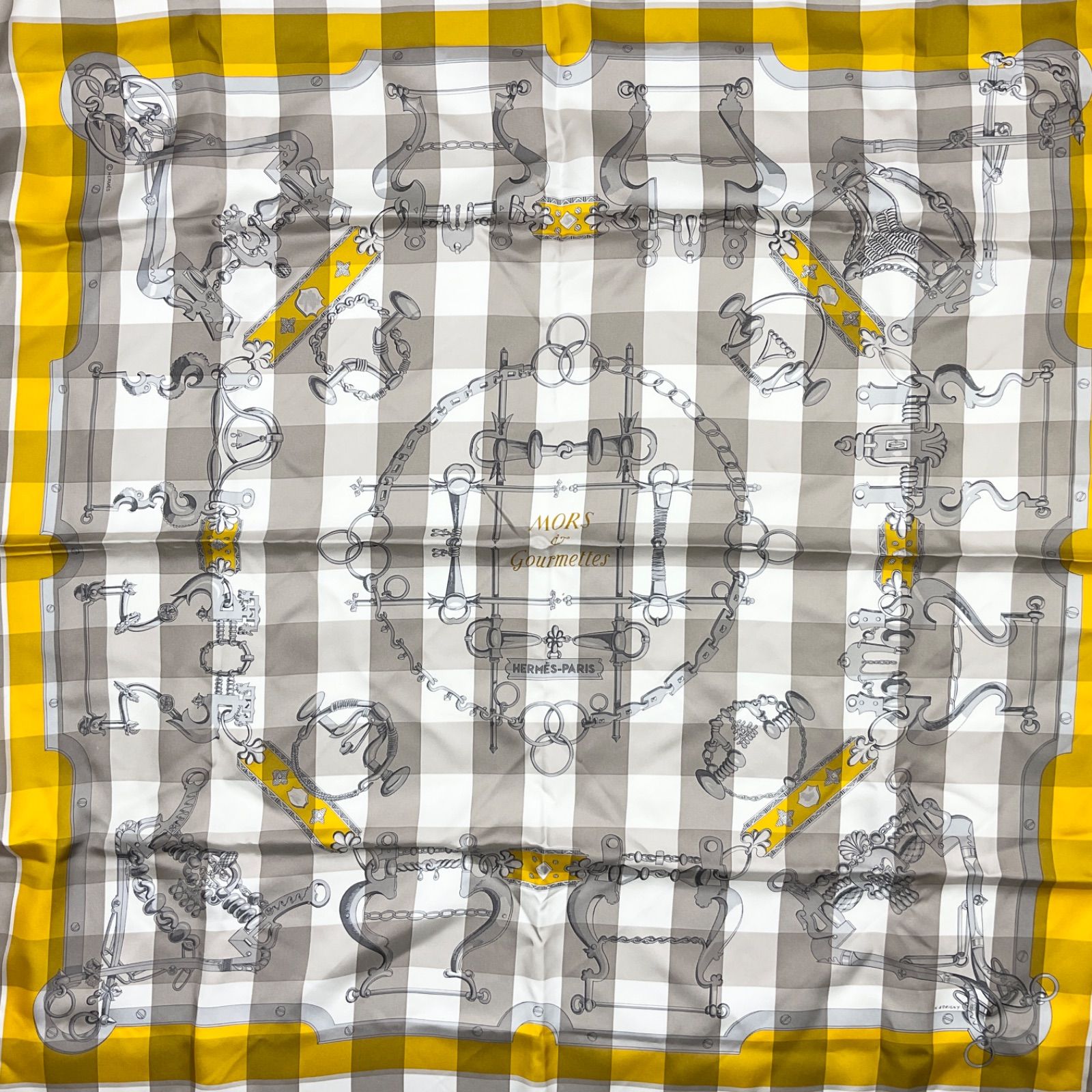 エルメス カレ90 シルクスカーフ MORS et GOURMETTES HERMES（エルメス） スカーフ カレ90 MORS et GOURMETTES 馬銜と鎖