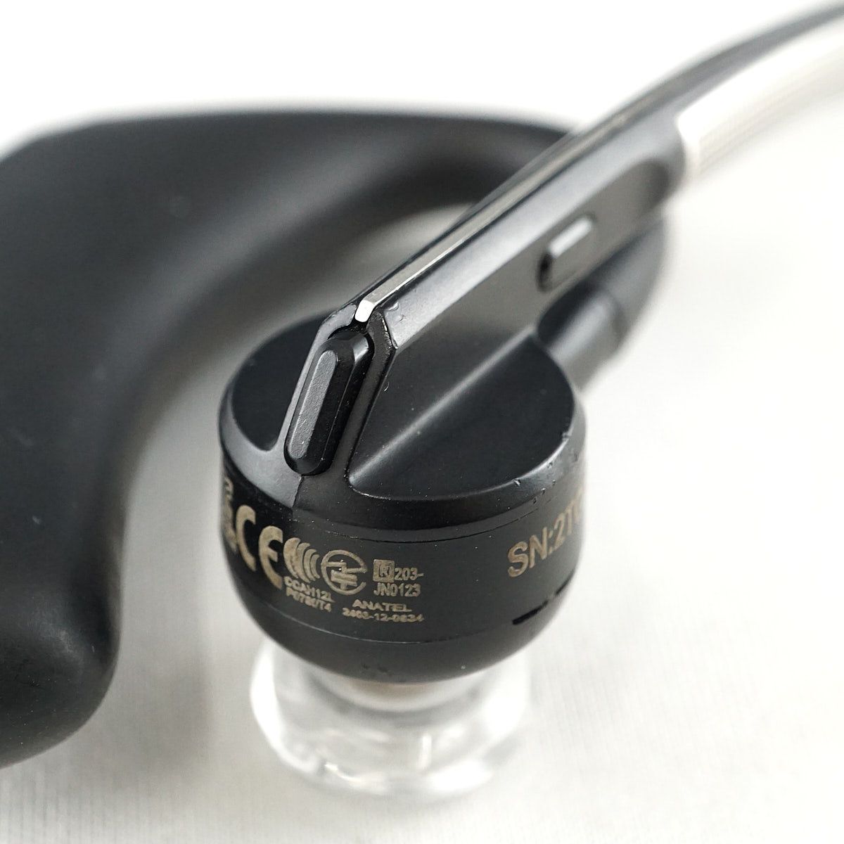 Plantronics Voyager Legend UC 片耳用ワイヤレスヘッドセット USED美