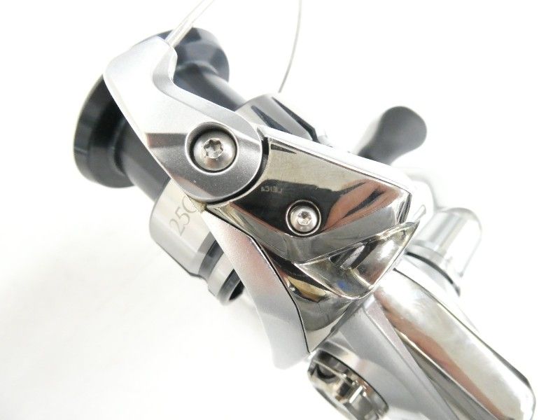 シマノ ストラディック 2500HG-L (04-9401120008) - メルカリ