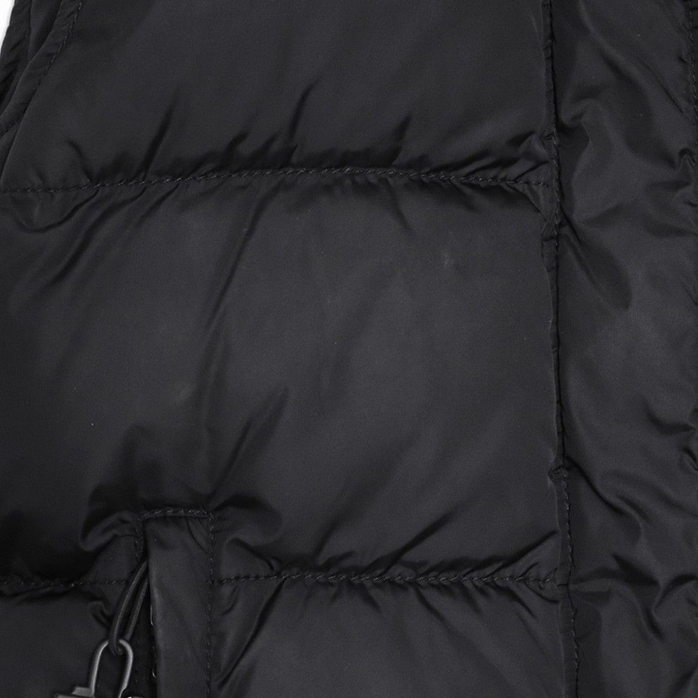 もあ⭐︎PRADA ブラック ダウンベスト 40 PRADA SPORT ダウンベスト サイズ40 ブラック 280422 - メルカリ