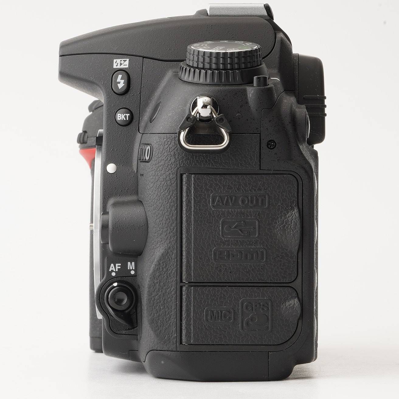 ニコン Nikon D7000 ボディ デジタル一眼レフカメラ (シャッター