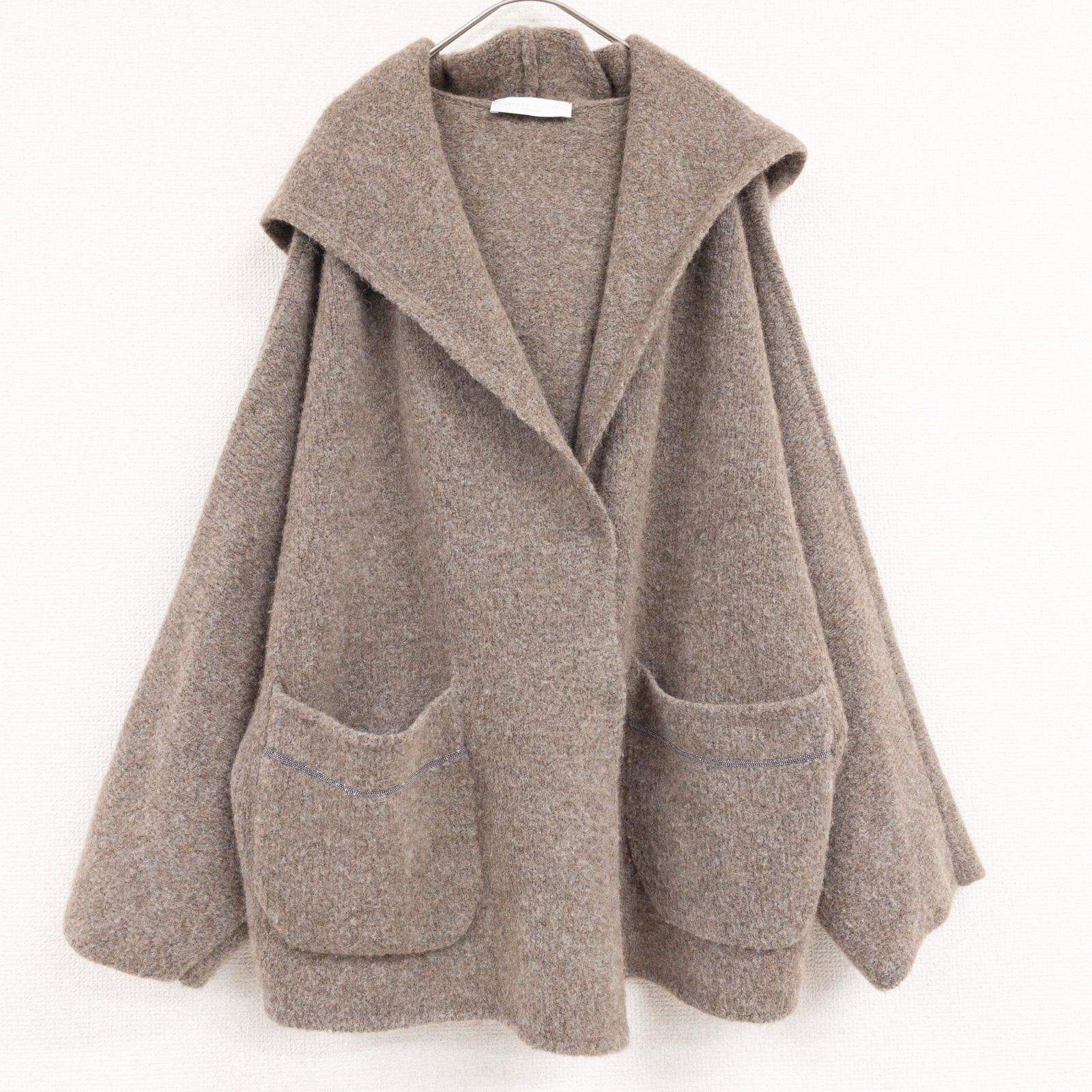 ファビアナフィリッピ　ニットジャケット　モニーレ FABIANA FILIPPI ファビアナフィリッピ ニットコート モニーレ装飾