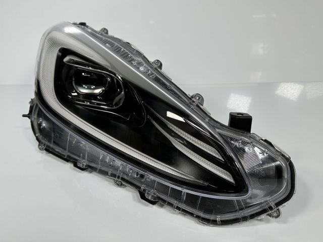 アクア MXPK11 MXPK16 純正 右ヘッドライト 右ライトAssy RH LED