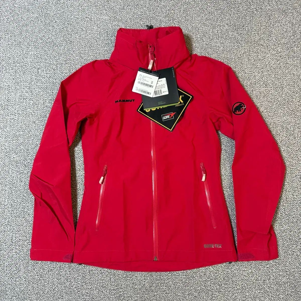 39万円 マムート ゴアテックス ウィンドブレーカー XS