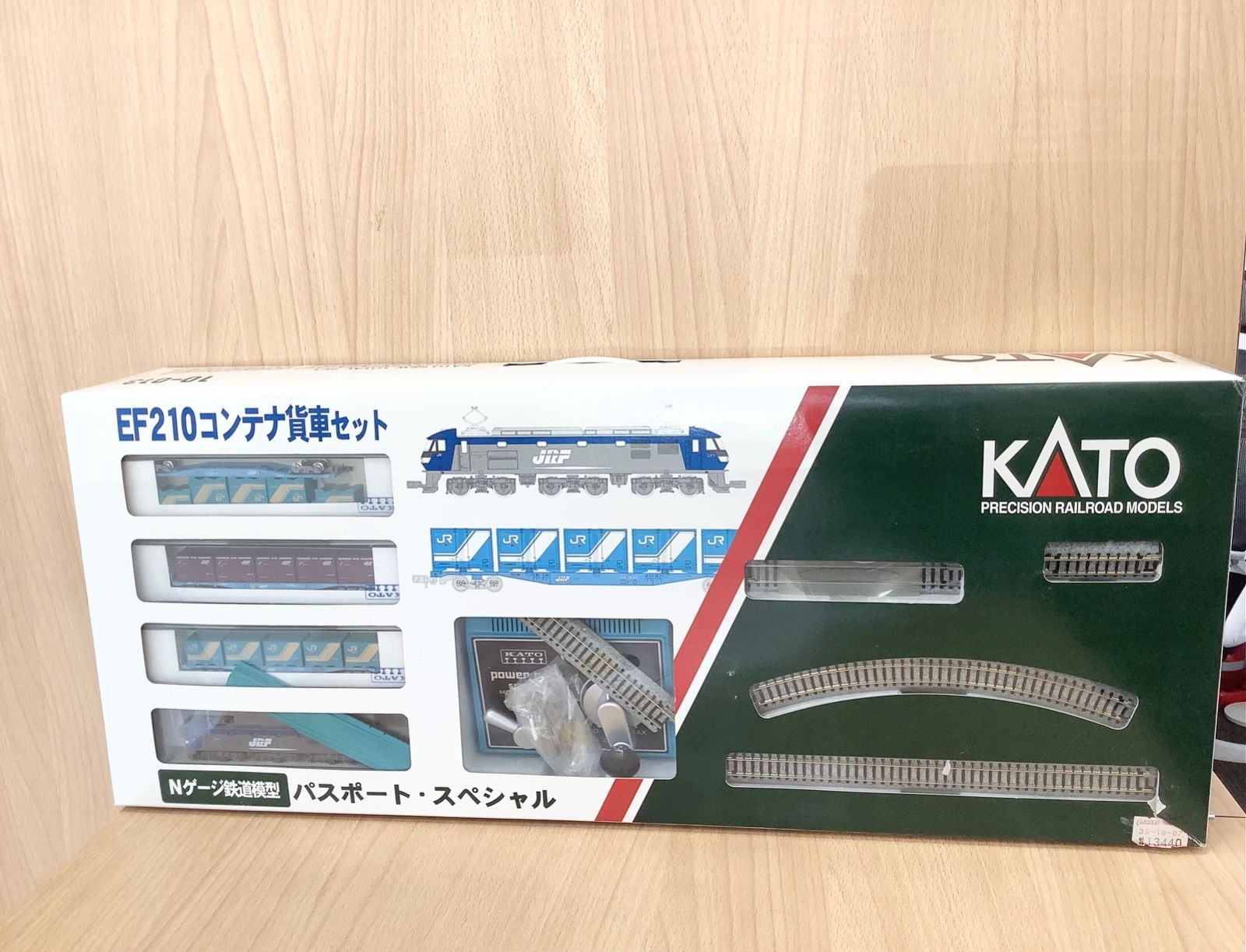 EF210コンテナ貨物セット　パスポートスペシャル　KATO。 G1567箱ありKATO パスポート・スペシャル EF210コンテナ貨車セット 10