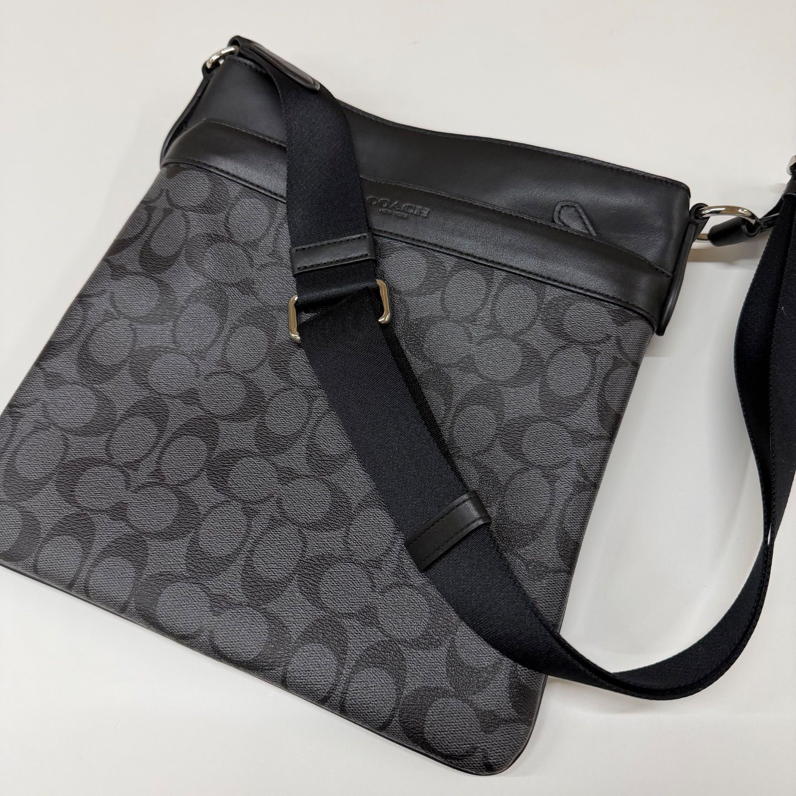 ◎COACH コーチ シグネチャー ショルダーバッグ クロスボディ F54781 
