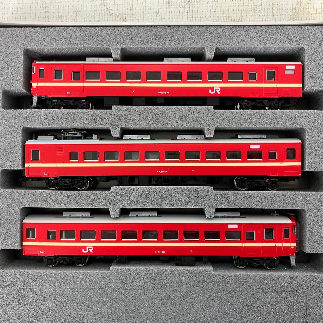 最終値下げ宮沢模型　JR北海道711系 最終値下げ宮沢模型 JR北海道711系