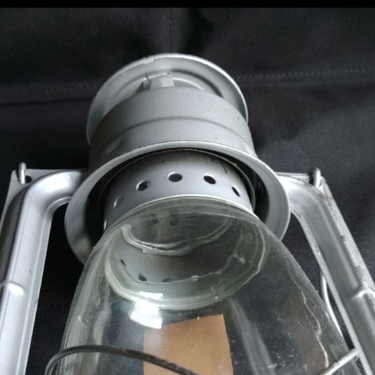  ルーマニア軍実物 オイルランタン ランタン ライト ランタン