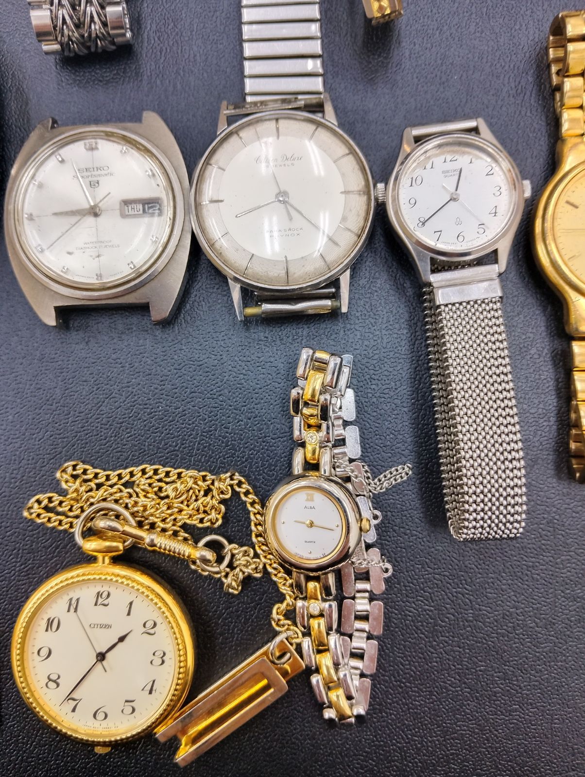 自動巻き クォーツ