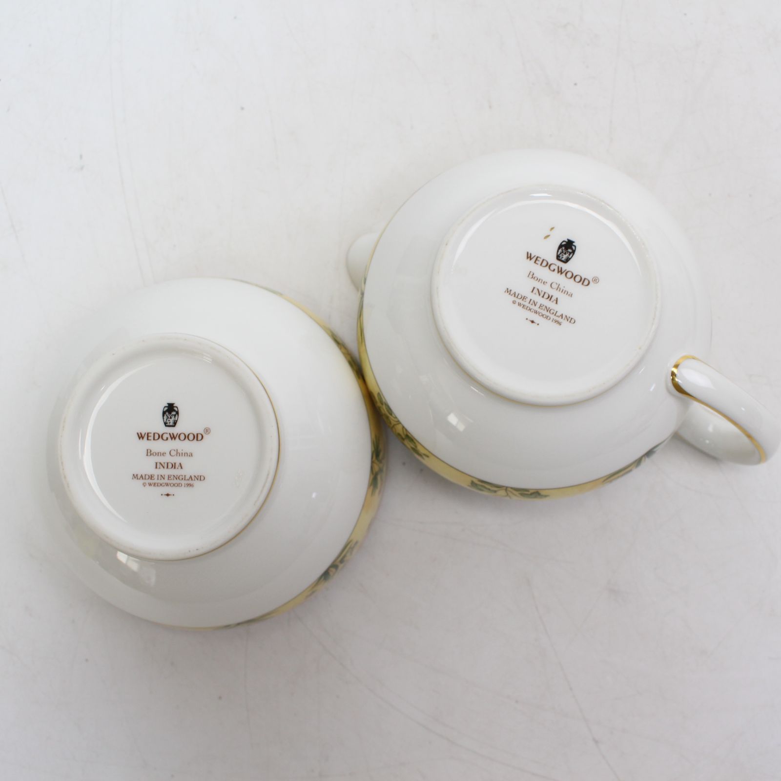 カップ＆ソーサー